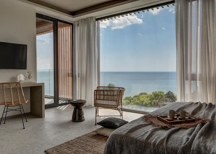 מלון Umani - Free - Free Parking 4*