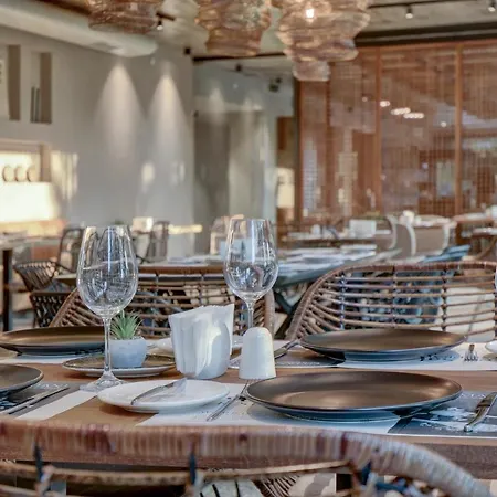 Umani - Free - Free Parking 4* Nisipurile de Aur