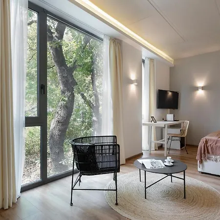 Umani - Free - Free Parking 4*