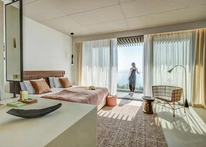 Umani - Free - Free Parking 4*