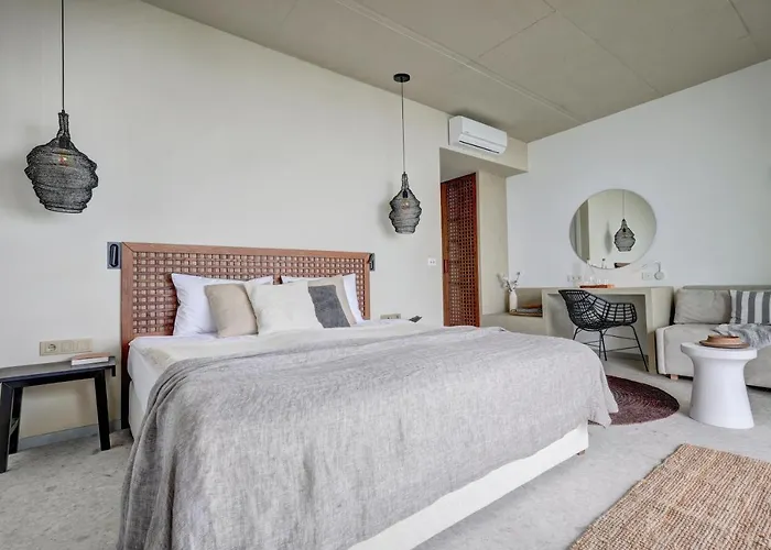 Hotel Umani - Free - Free Parking 4*