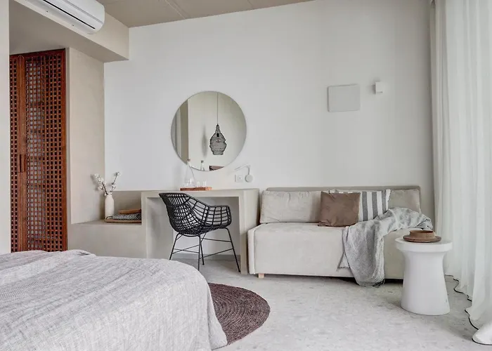 Umani - Free - Free Parking Otel 4*