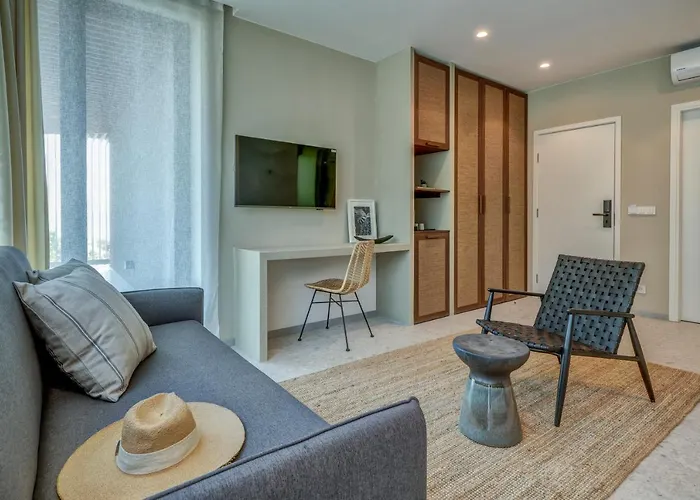 Umani - Free - Free Parking Altın Kumlar