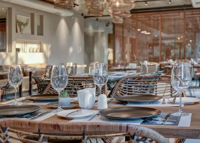 Umani - Free - Free Parking 4* Altın Kumlar